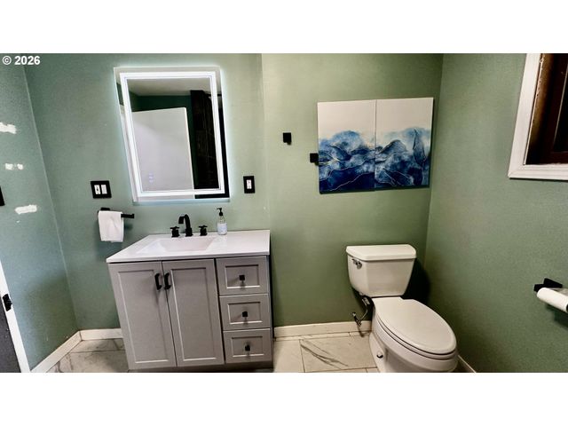 1307 Ne 190th Pl, Portland, OR 97230