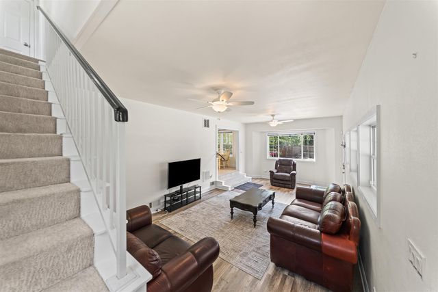 121 Lakehill Lane, Hot Springs, AR 71913