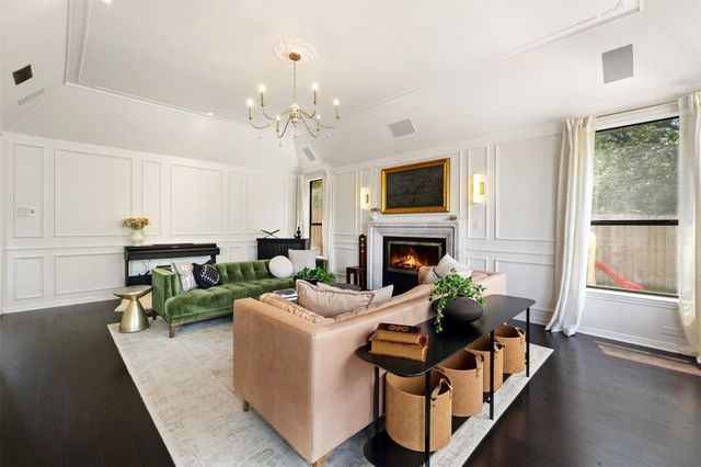 7402 Blue Beach CV, Austin, TX 78759