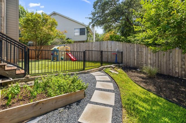 7402 Blue Beach CV, Austin, TX 78759