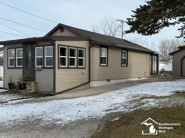 6586 Edgewater Drive, Erie Twp, MI 48133