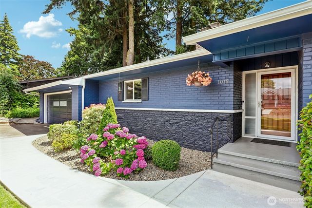 1015 NE 64th Street, Vancouver, WA 98665