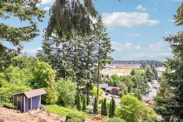 1015 NE 64th Street, Vancouver, WA 98665