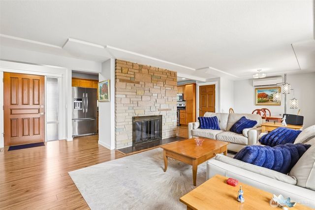 1015 NE 64th Street, Vancouver, WA 98665