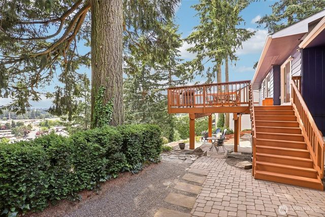 1015 NE 64th Street, Vancouver, WA 98665