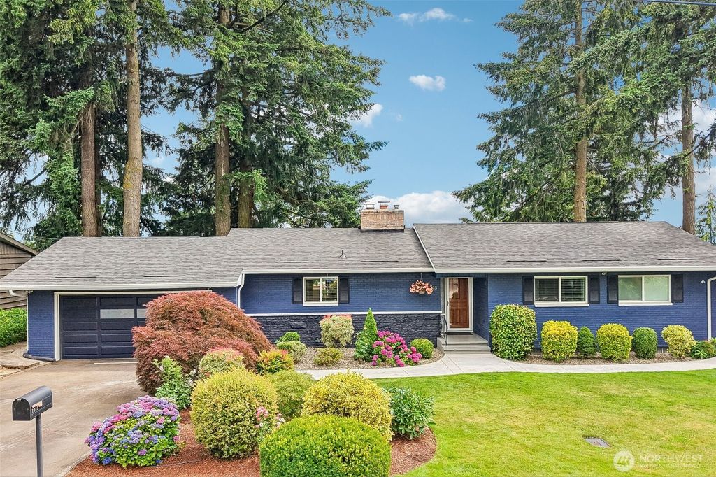 1015 NE 64th Street, Vancouver, WA 98665