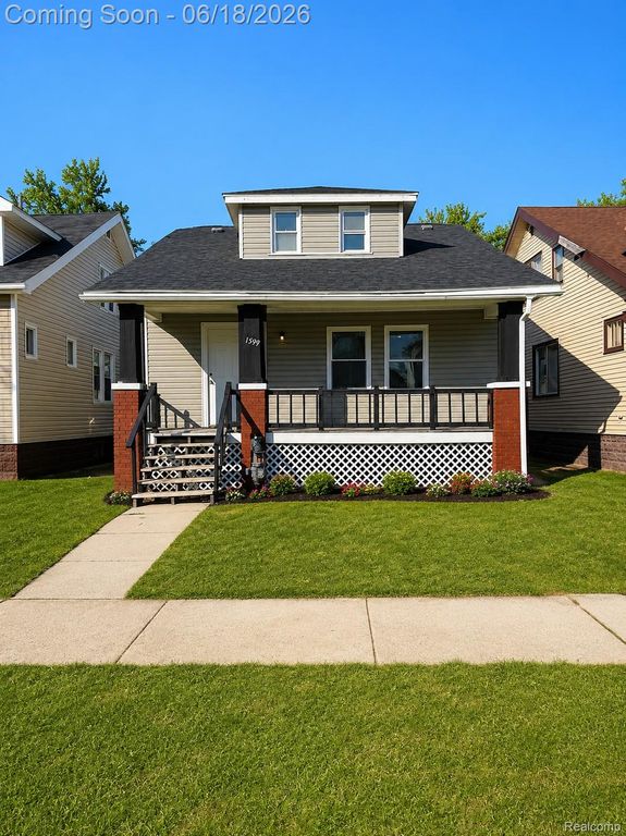 13997 Cloverlawn Street, Detroit, MI 48238