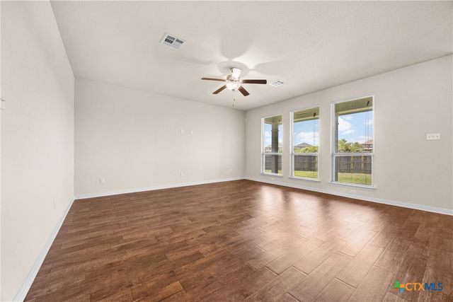 6709 Creek Land Road, Killeen, TX 76549