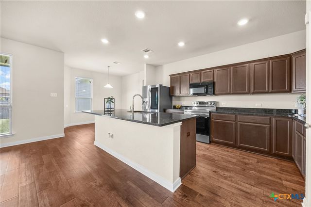 6709 Creek Land Road, Killeen, TX 76549