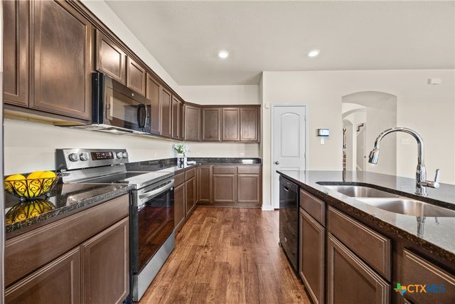 6709 Creek Land Road, Killeen, TX 76549