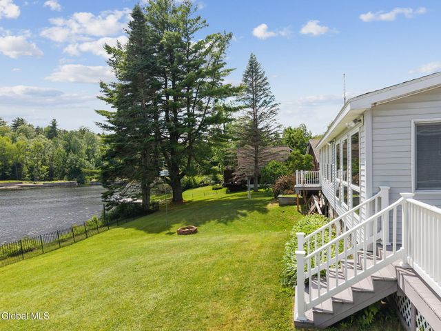 114 Lake Drive, Gloversville, NY 12078