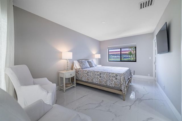 3474 S Ocean Boulevard 2, Palm Beach, FL 33480