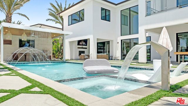 20216 W Albion Way, Porter Ranch (los Angeles), CA 91326