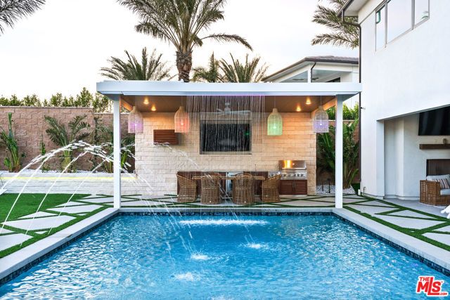 20216 W Albion Way, Porter Ranch (los Angeles), CA 91326