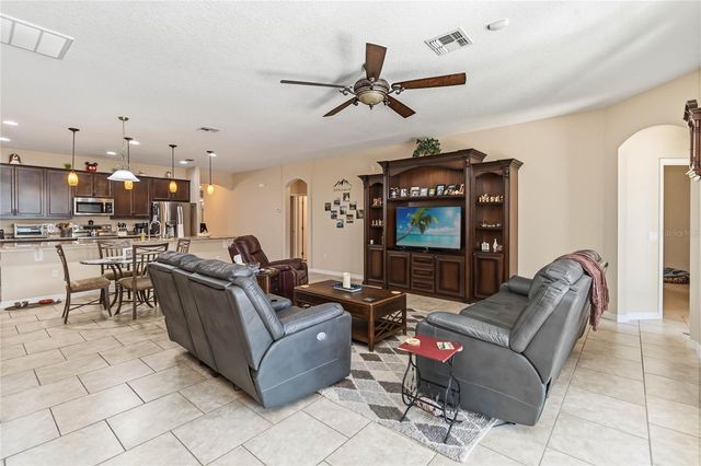 4856 GRAND VISTA LANE, St Cloud, FL 34771