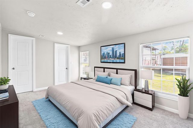 217 Brown Ave, Onalaska, TX 77360