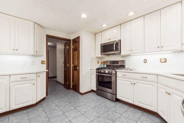 1672 Rushing Way, Columbus, OH 43235