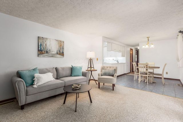1672 Rushing Way, Columbus, OH 43235
