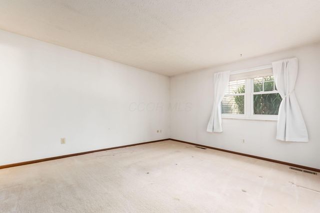 1672 Rushing Way, Columbus, OH 43235