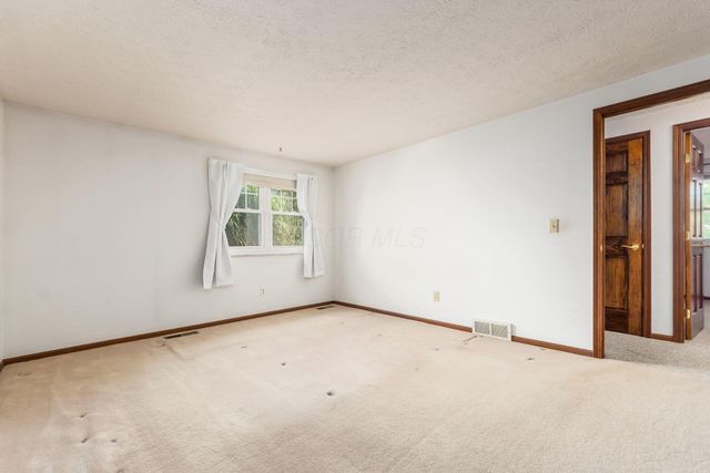 1672 Rushing Way, Columbus, OH 43235