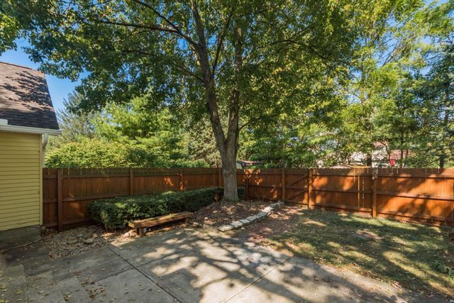 1672 Rushing Way, Columbus, OH 43235