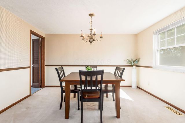 1672 Rushing Way, Columbus, OH 43235