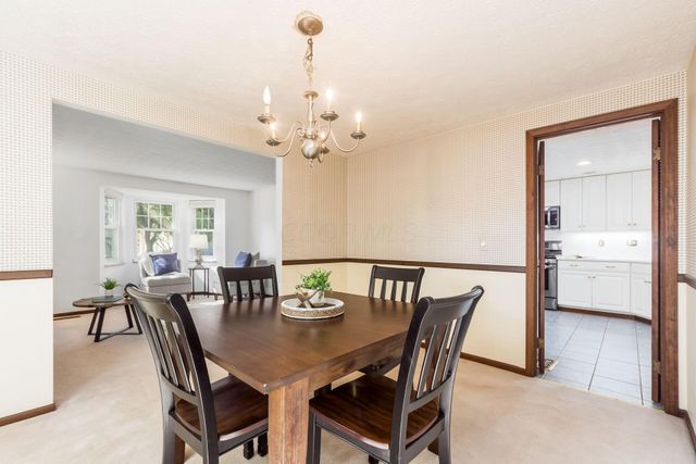 1672 Rushing Way, Columbus, OH 43235
