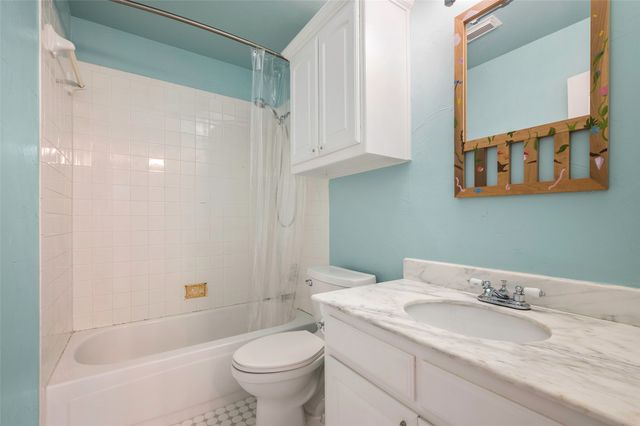 579 Lake Park Drive, Coppell, TX 75019