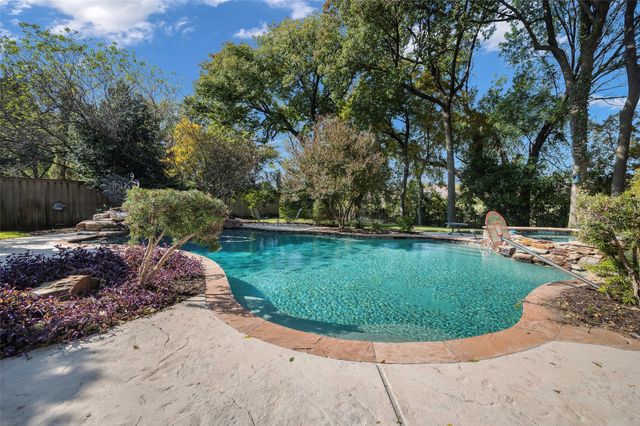 579 Lake Park Drive, Coppell, TX 75019