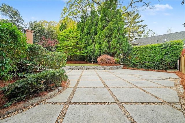 1528 N Highland Avenue NE, Atlanta, GA 30306