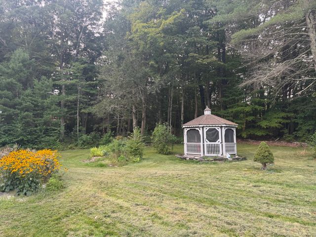 1235 Eastford Rd, Southbridge, MA 01550