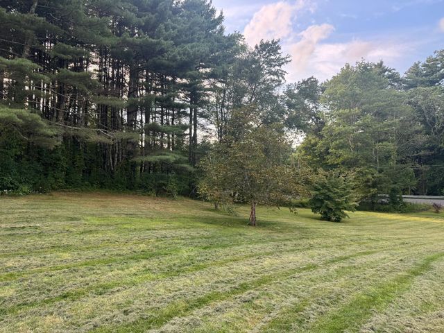 1235 Eastford Rd, Southbridge, MA 01550