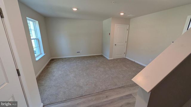 564 SWAMP CREEK RD, Bechtelsville, PA 19505