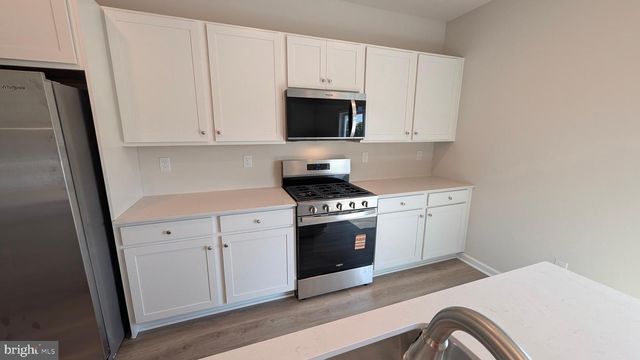 564 SWAMP CREEK RD, Bechtelsville, PA 19505