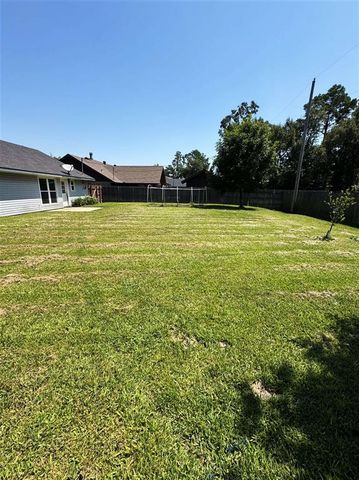 20 Pinewood Drive, Sulphur, LA 70663