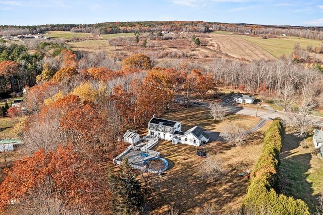 277 West Street, Barre, MA 01005