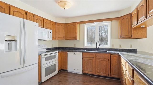 277 West Street, Barre, MA 01005