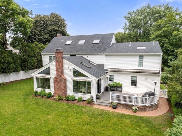 19 Gordon Road, Newton, MA 02468