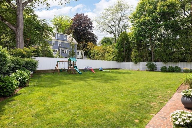 19 Gordon Road, Newton, MA 02468