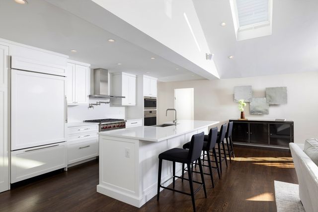 19 Gordon Road, Newton, MA 02468