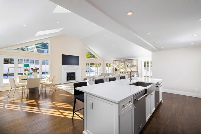 19 Gordon Road, Newton, MA 02468