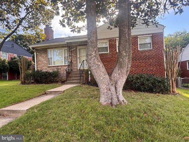 11203 DODSON LN, Silver Spring, MD 20902