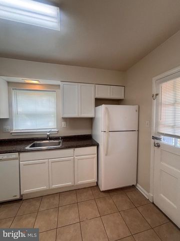 11203 DODSON LN, Silver Spring, MD 20902