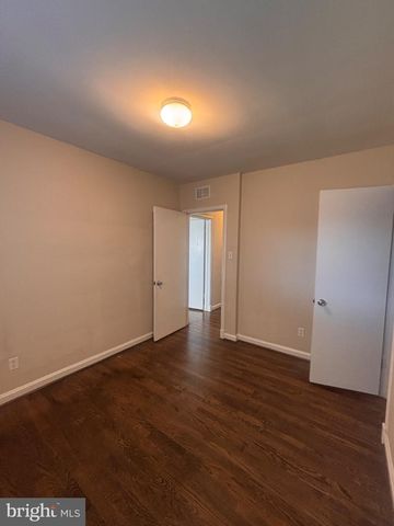 11203 DODSON LN, Silver Spring, MD 20902