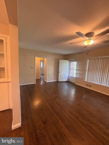 11203 DODSON LN, Silver Spring, MD 20902