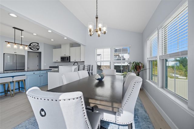 2907 Pinnacle Dr, South Fayette, PA 15057