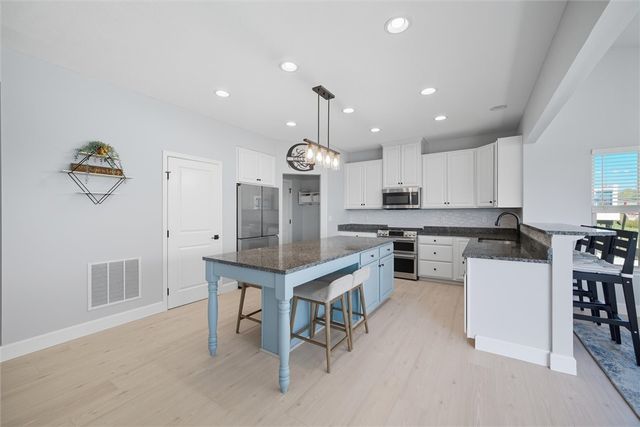 2907 Pinnacle Dr, South Fayette, PA 15057