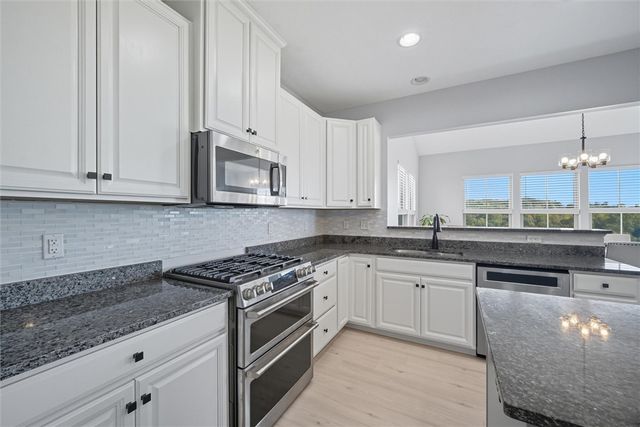 2907 Pinnacle Dr, South Fayette, PA 15057