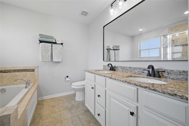 2907 Pinnacle Dr, South Fayette, PA 15057