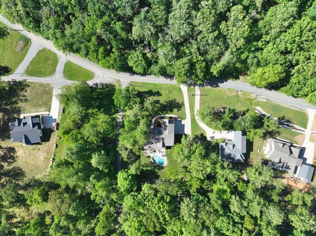 632 Weeping Willow Rd, Hendersonville, TN 37075